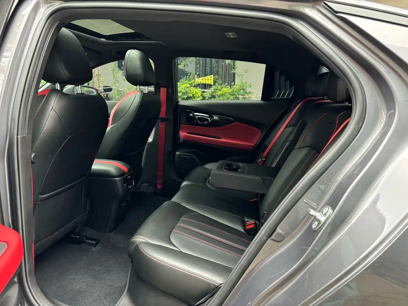GAC Trumpchi Trumpchi Emkoo 2021 270T DCT J16 Edition фото 5