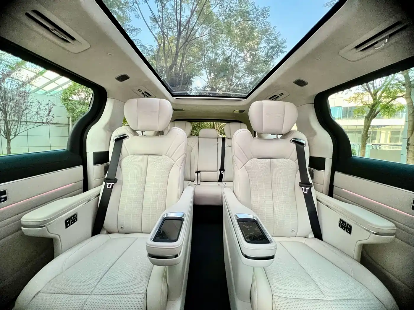 Geely Galaxy Galaxy V900 2026 2026 Model Year Base Version 6-Seater