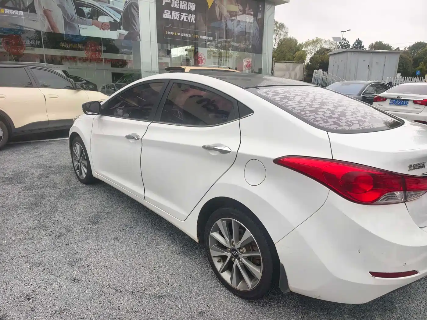 Hyundai Langdong 2013 1.6L Automatic Leading фото 6