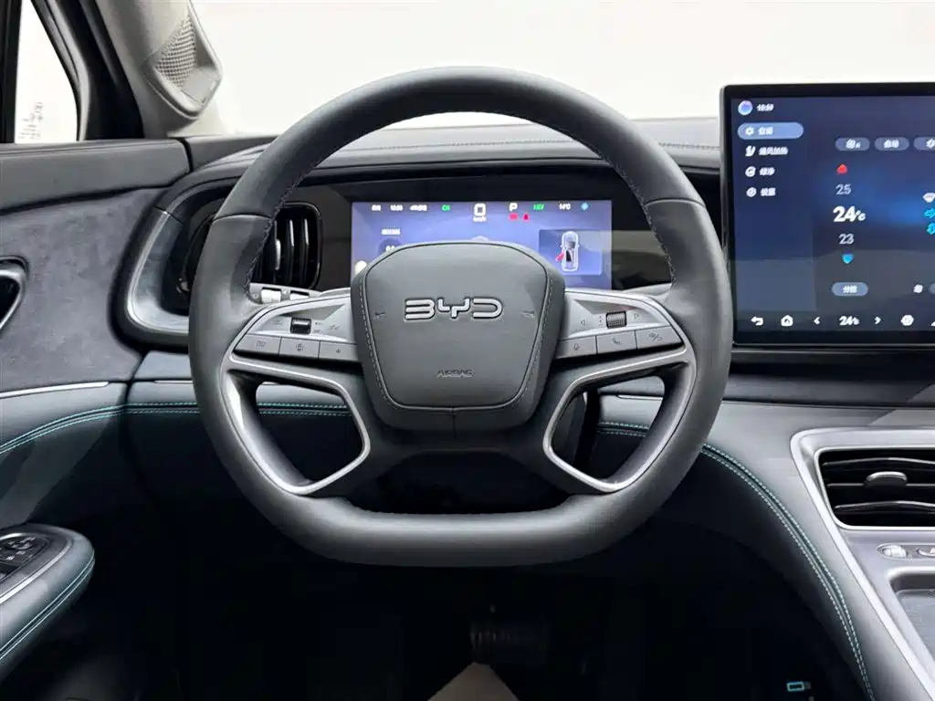 BYD Hai Shi 07 DM-i 2025 150 Pilot+ Edition фото 26
