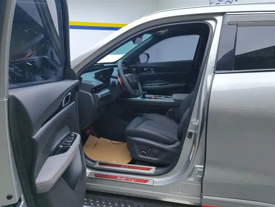 CHANGAN CHANGAN AUCHAN Z6