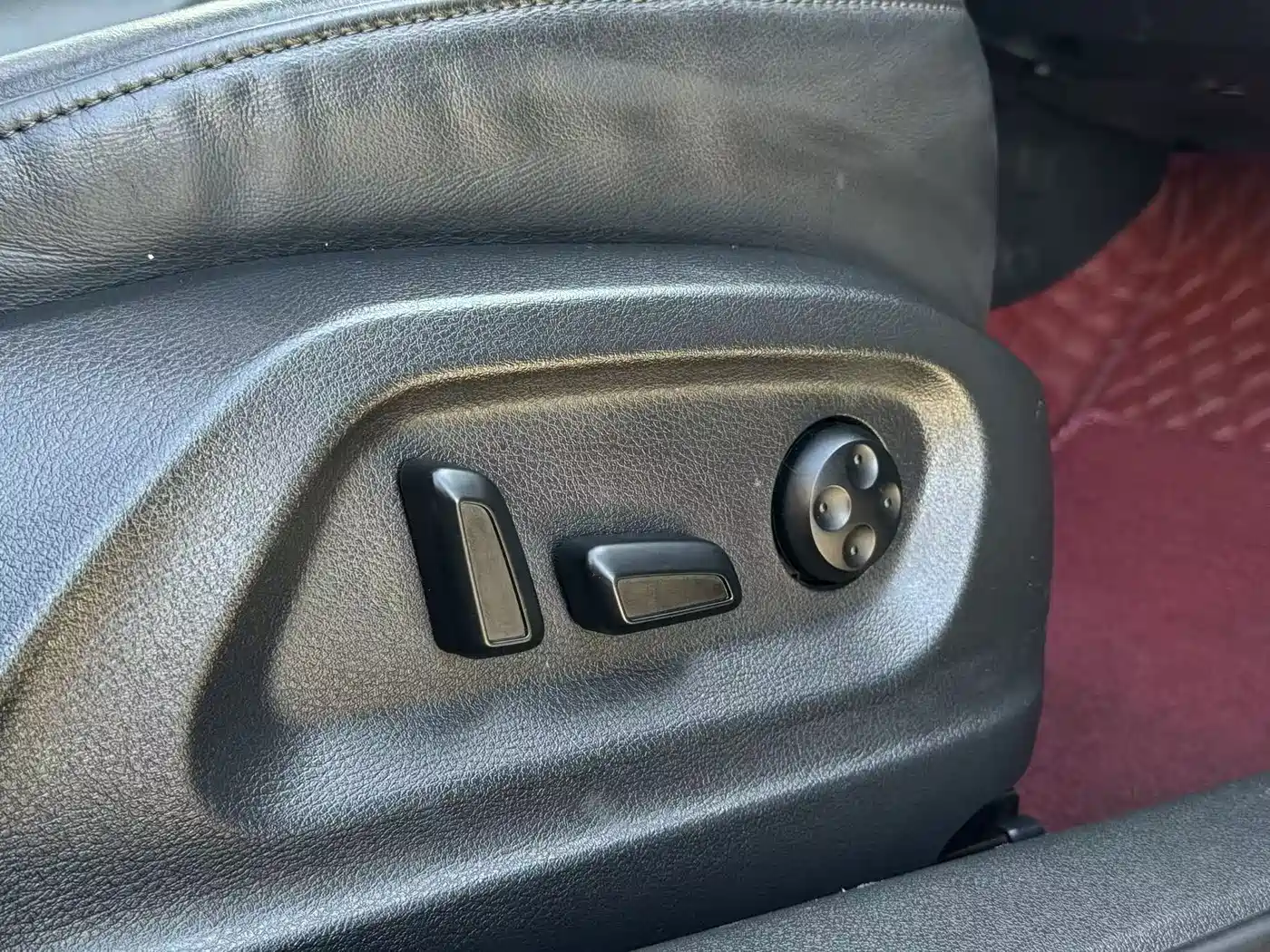 Audi Q3 2015 35 TFSI quattro Technology фото 14