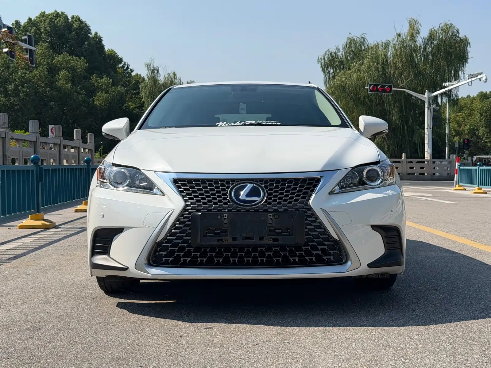 Фото 2 - Lexus CT