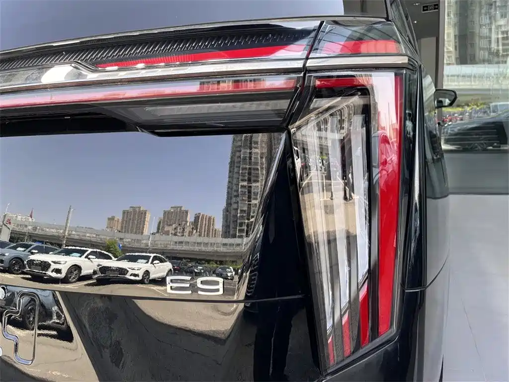 GAC Trumpchi Trumpchi E9 2025 Model E9 Super Fast Charging Premium фото 15
