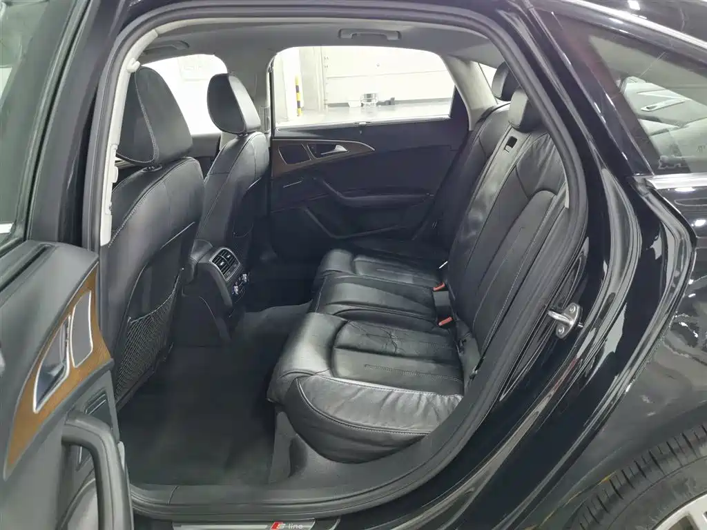Audi A6L 2018 30th Anniversary 30 FSI Style фото 15