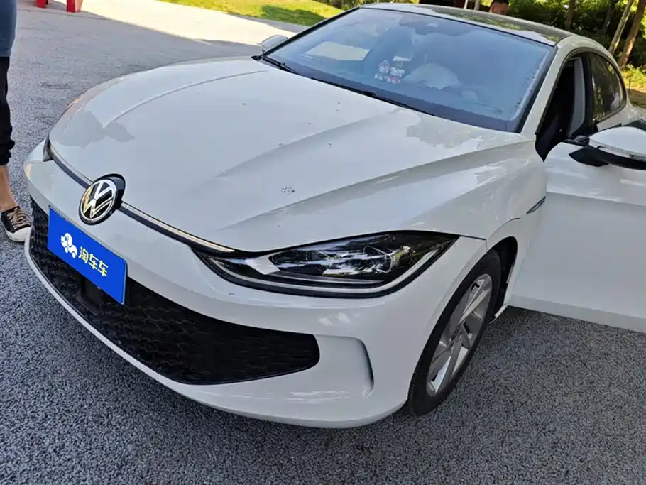 Volkswagen Lamando 2023 Lamando L 280TSI DSG Glamour Edition