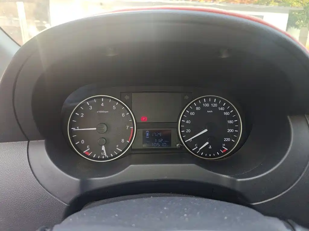 Фото 7 - JAC Refine M3