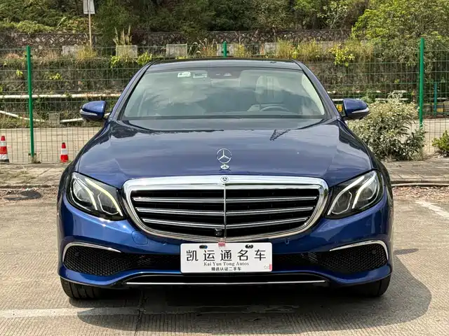 MERCEDES-BENZ E CLASS
