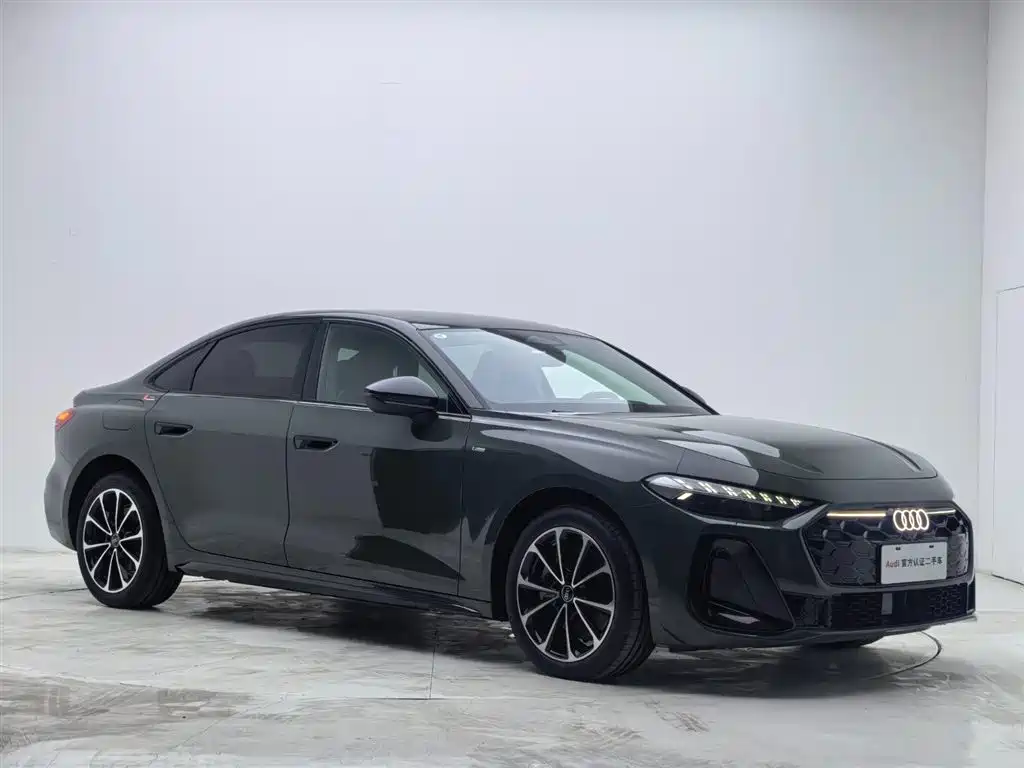 Audi A5L 2026 2.0T Sport Edition фото 6