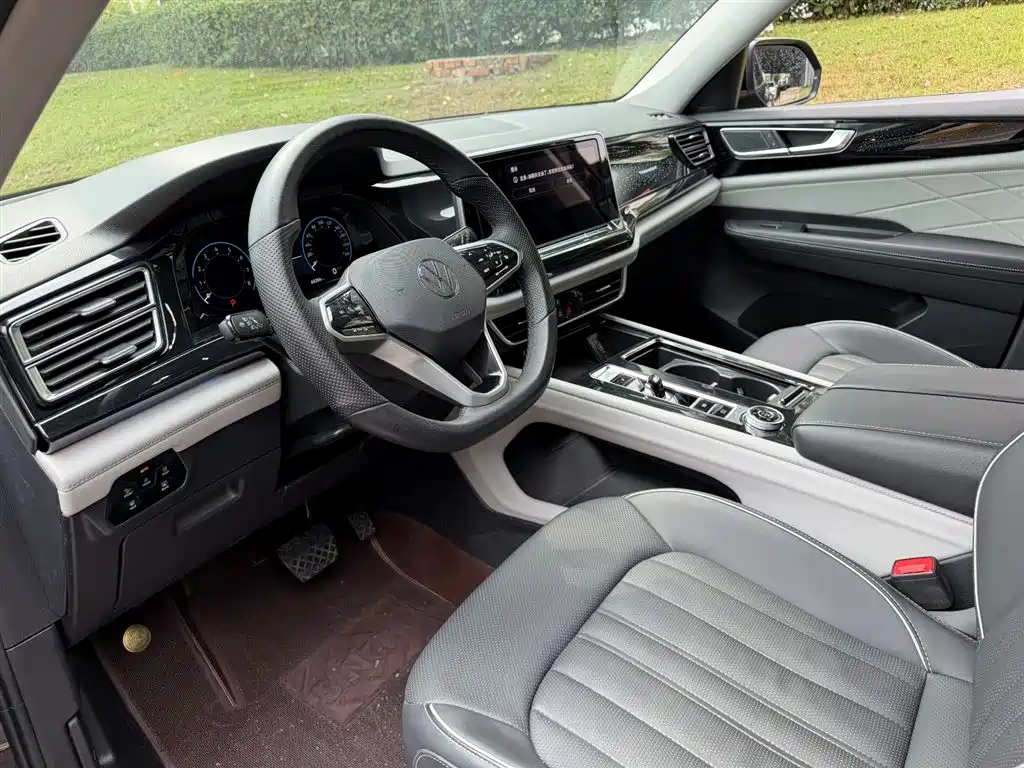 Volkswagen Teramont 2024 380TSI 4WD Prestige Luxury Edition фото 7