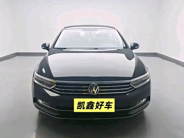 Volkswagen Magotan 2019 330TSI DSG Leading China VI фото 2