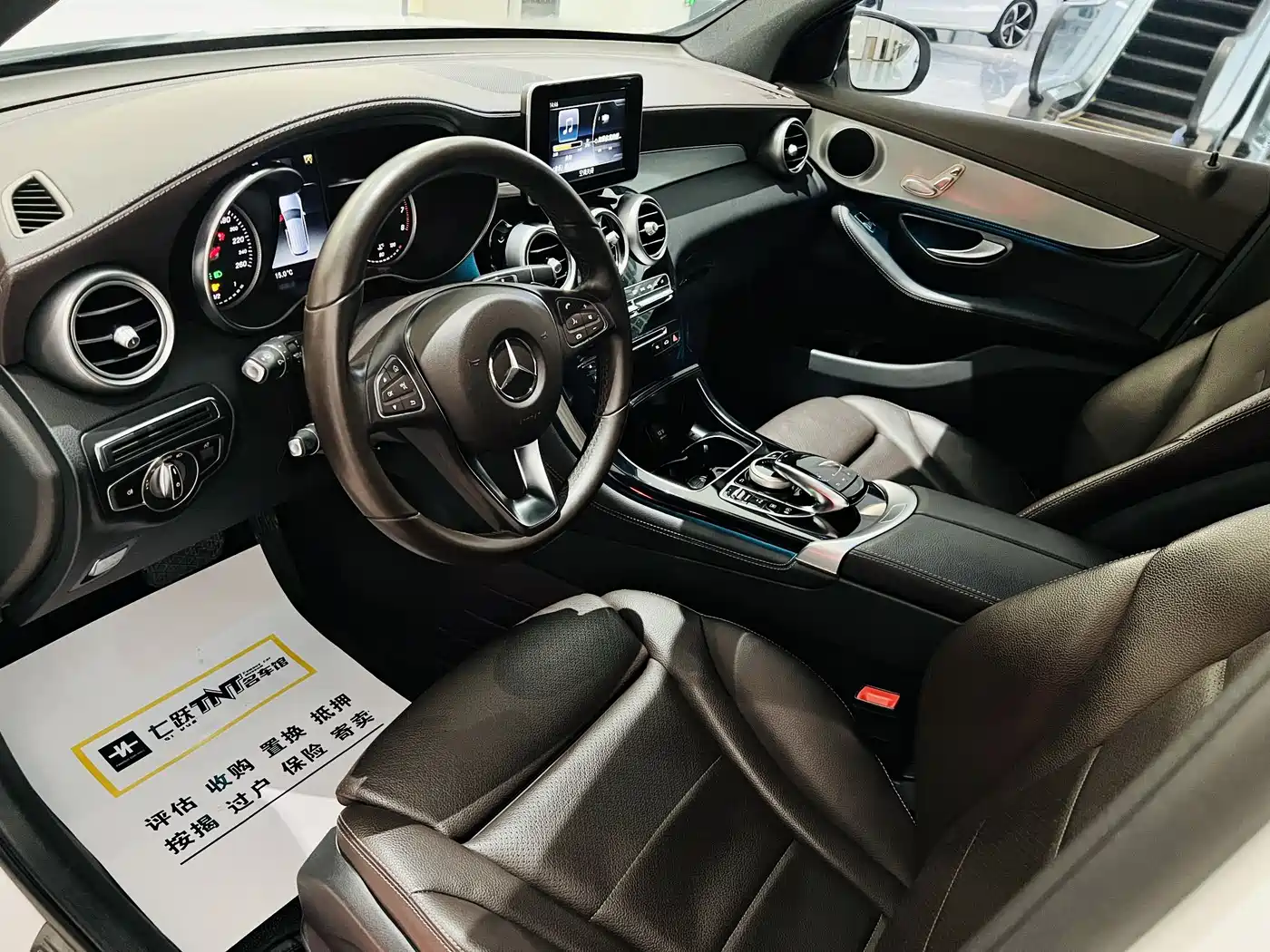 Mercedes-Benz GLC 2019 Model GLC 200 L 4MATIC фото 15