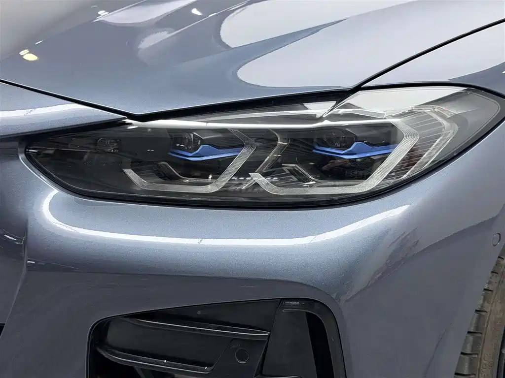 BMW 4-SERIES