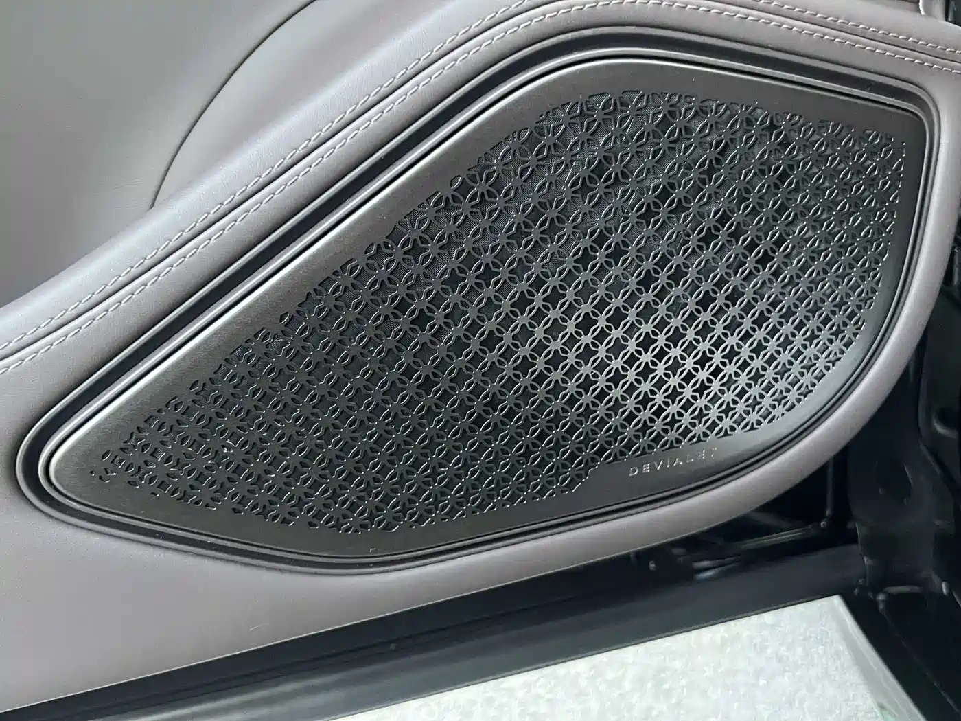 Denza Z9GT 2024 Model 1100 AWD Max Edition фото 10