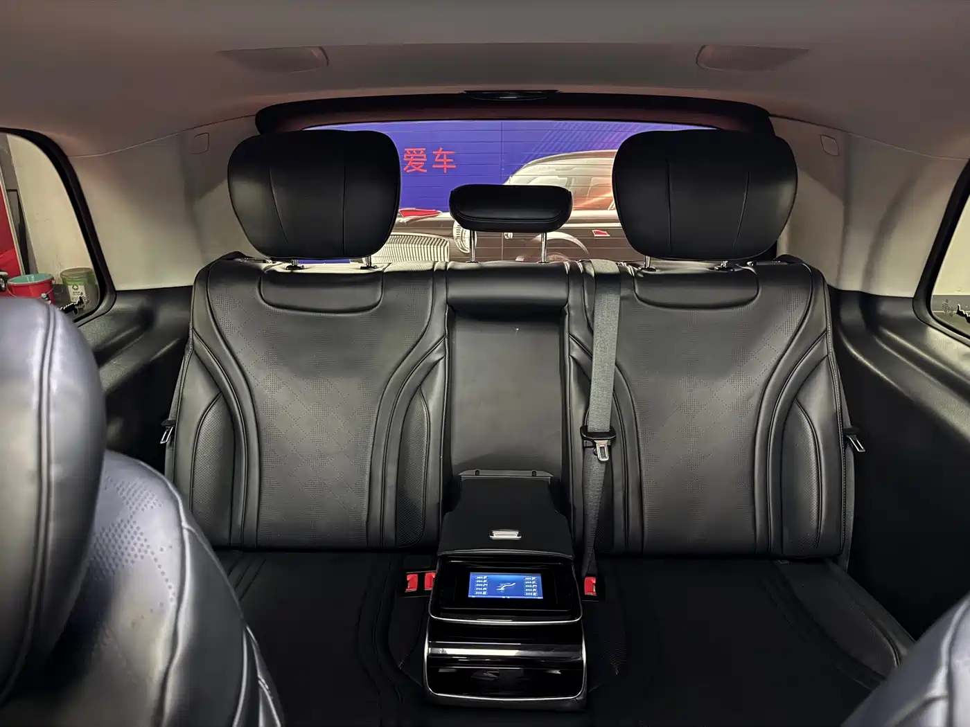 Mercedes-Benz V-Class 2018 V 260 L Premium Long Version China V фото 53