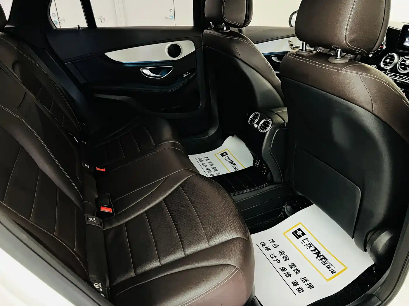 Mercedes-Benz GLC 2019 Model GLC 200 L 4MATIC фото 19