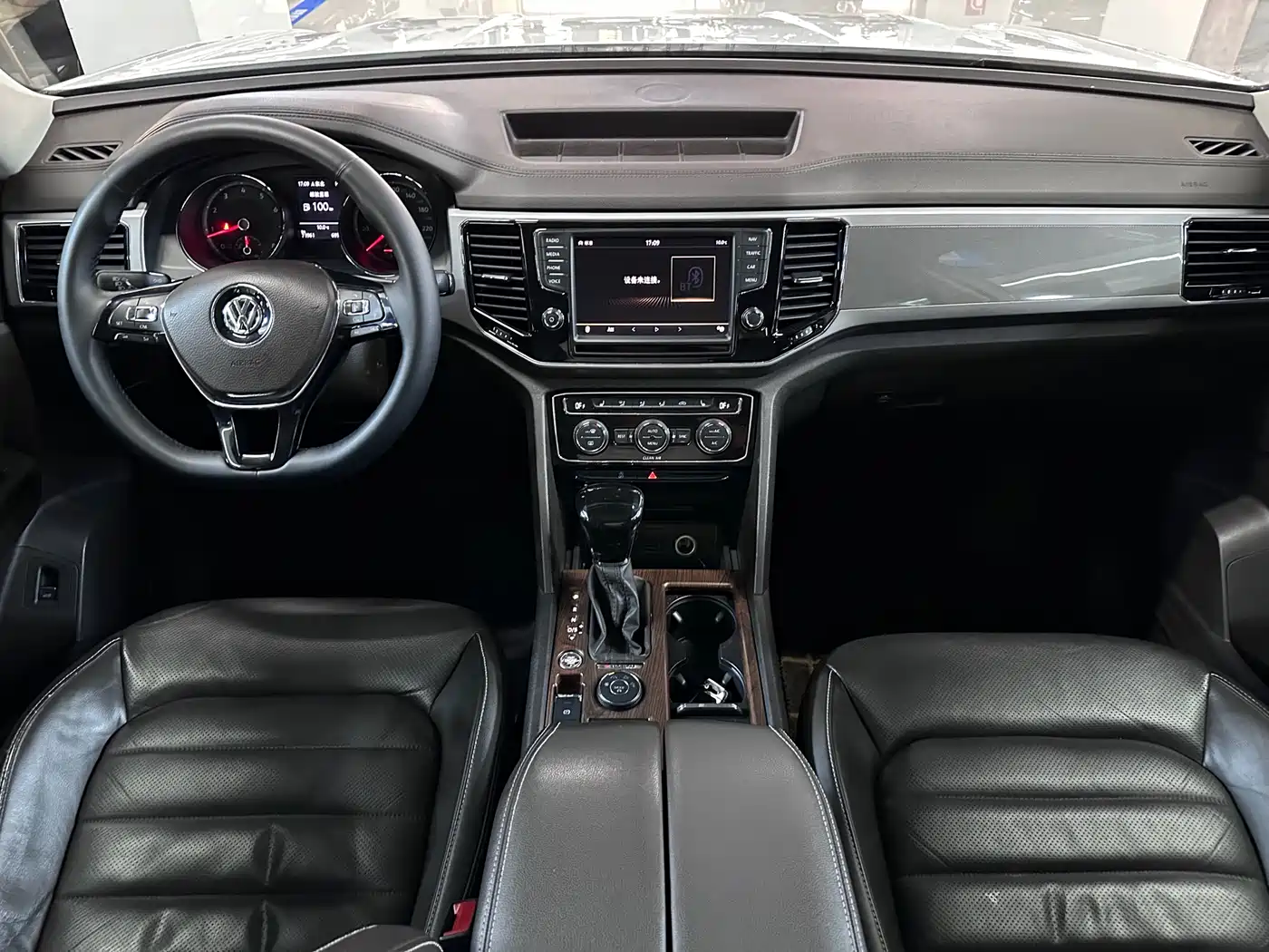 Volkswagen Teramont 2017 380TSI 4WD Luxury Edition фото 4