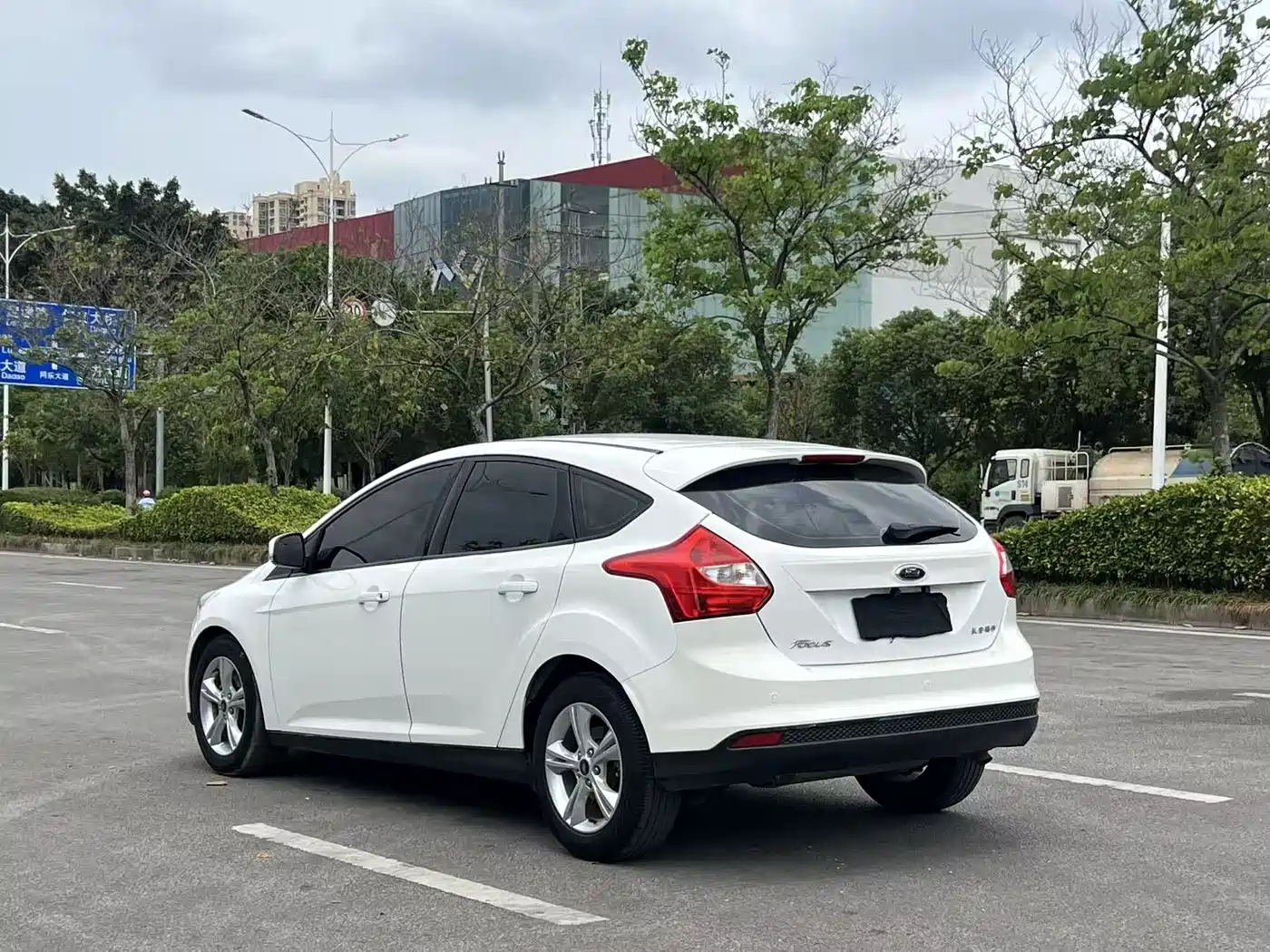Фото 5 - Ford Focus