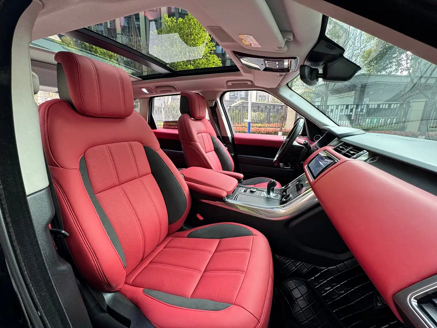 Land Rover Range Rover Sport 2021 3.0 L6 SE фото 11