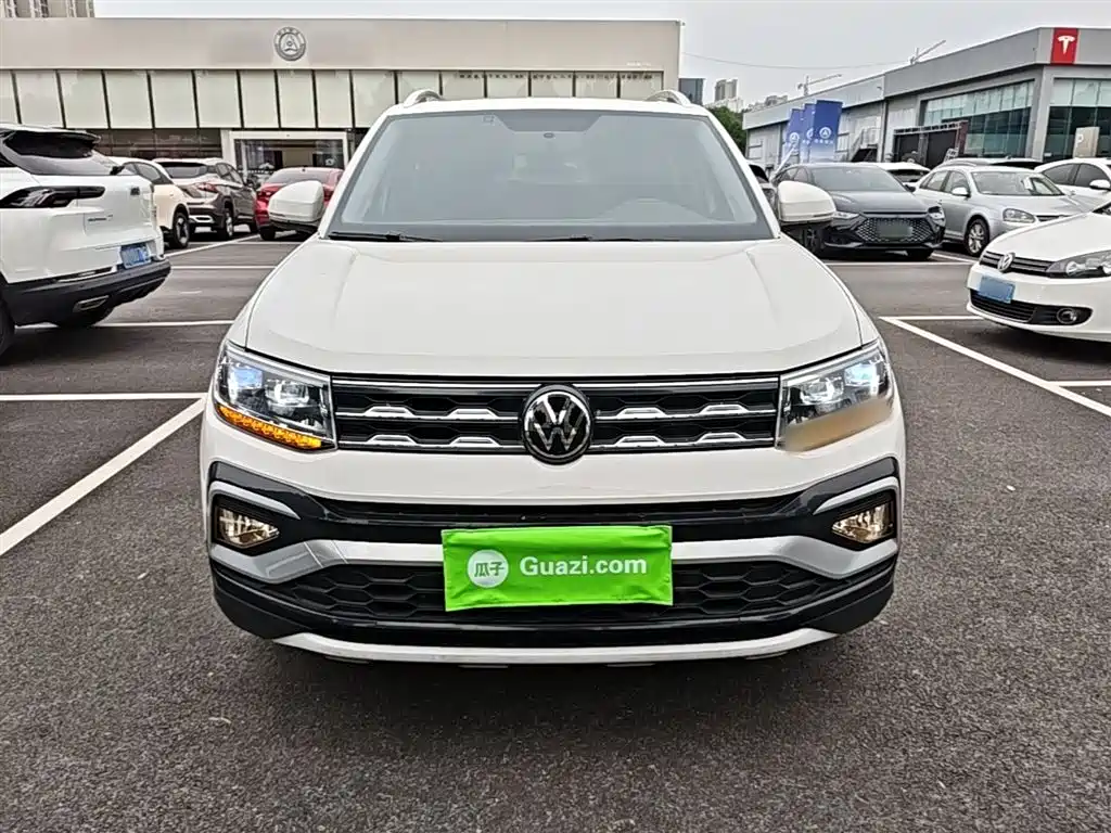 VOLKSWAGEN TU KAI