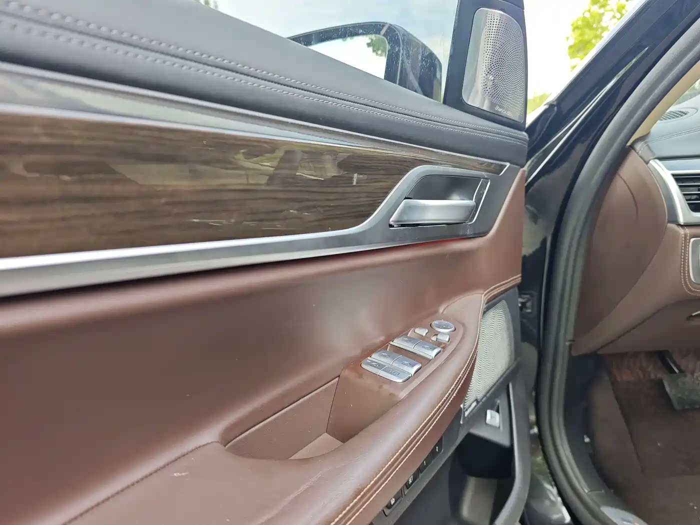 BMW 7 Series 2021 Model 730Li Luxury Package фото 13
