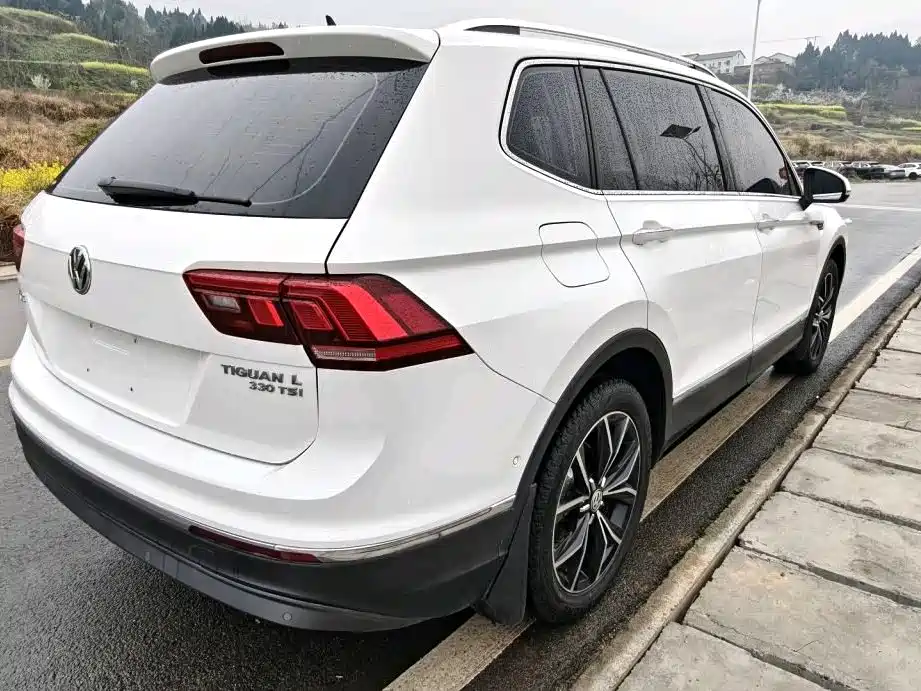Volkswagen Tiguan L 2020 330TSI Auto 2WD Smart Luxury China VI фото 7