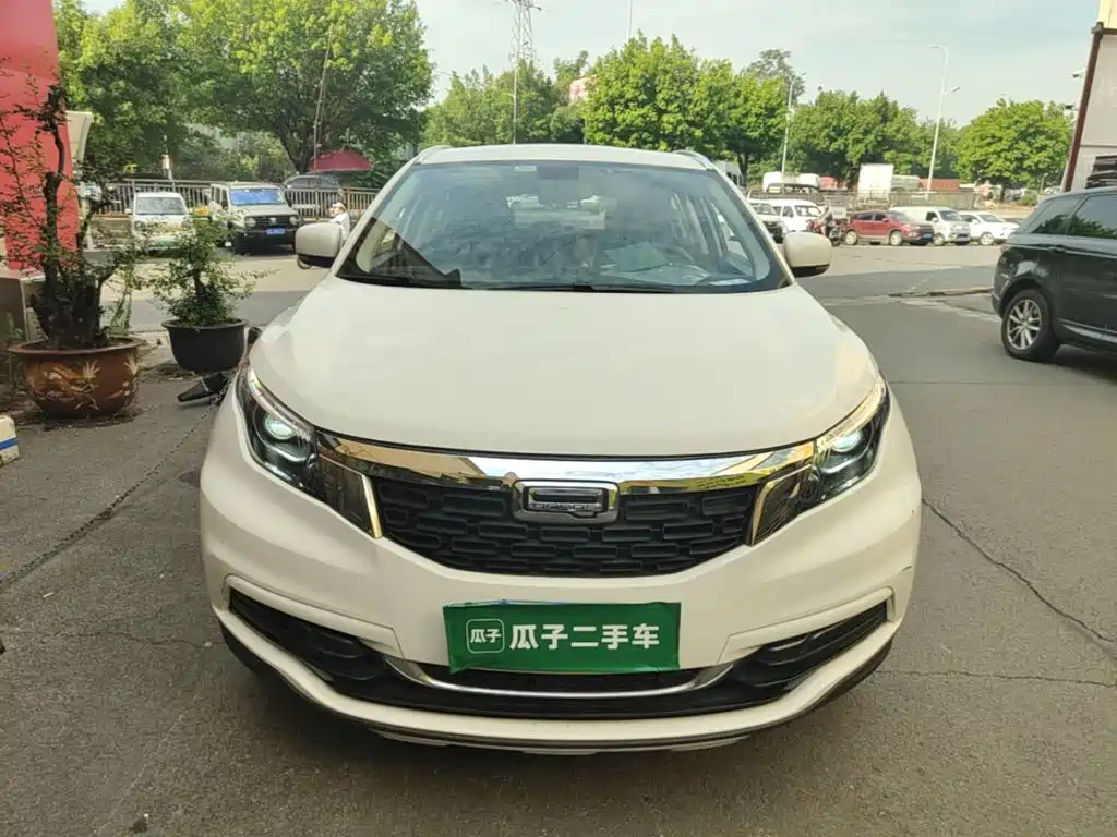 2019 Qoros 5