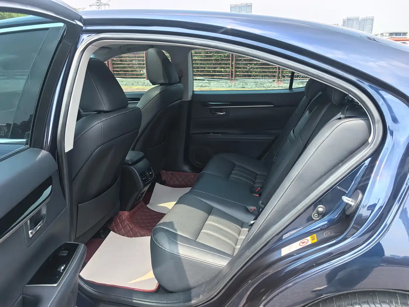 Lexus ES 2015 200 Elite Edition фото 5