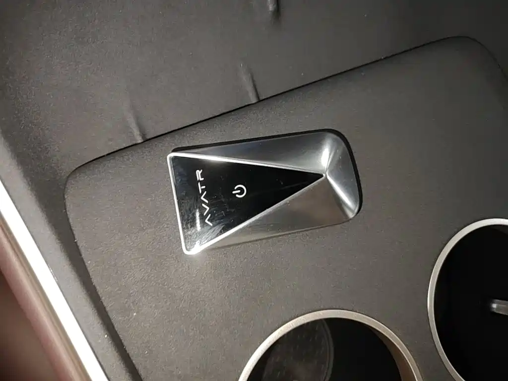 Avatr 11 2025 Max Extended Range Edition фото 9
