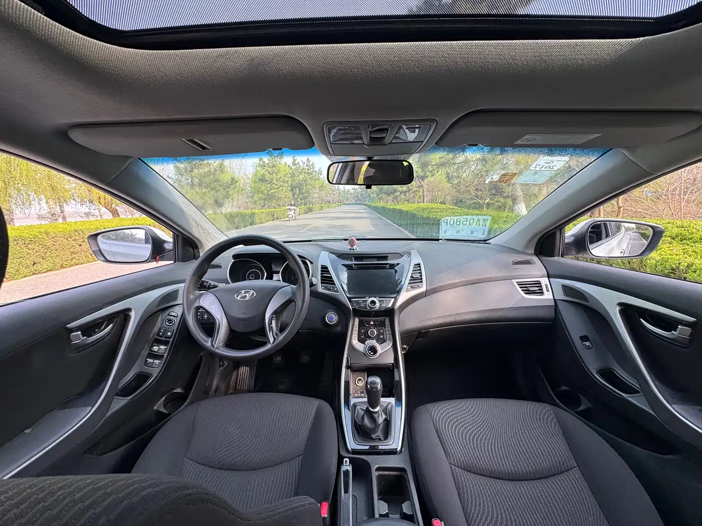 Hyundai Langdong 2015 1.6L Manual Premium фото 7