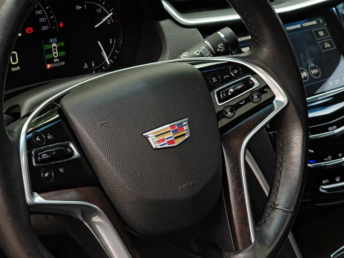 Cadillac XTS 2019 2018 28T Technology