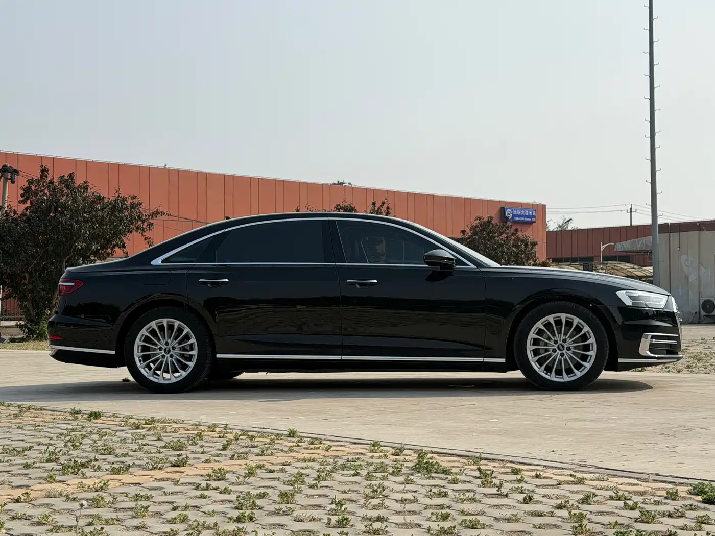 Audi A8 2021 A8L 50 TFSI quattro Comfort фото 4