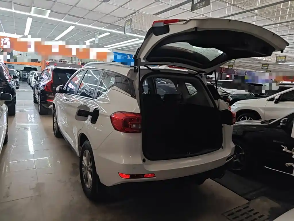 Haval M6 2018 2017 1.5T Automatic 2WD Elite