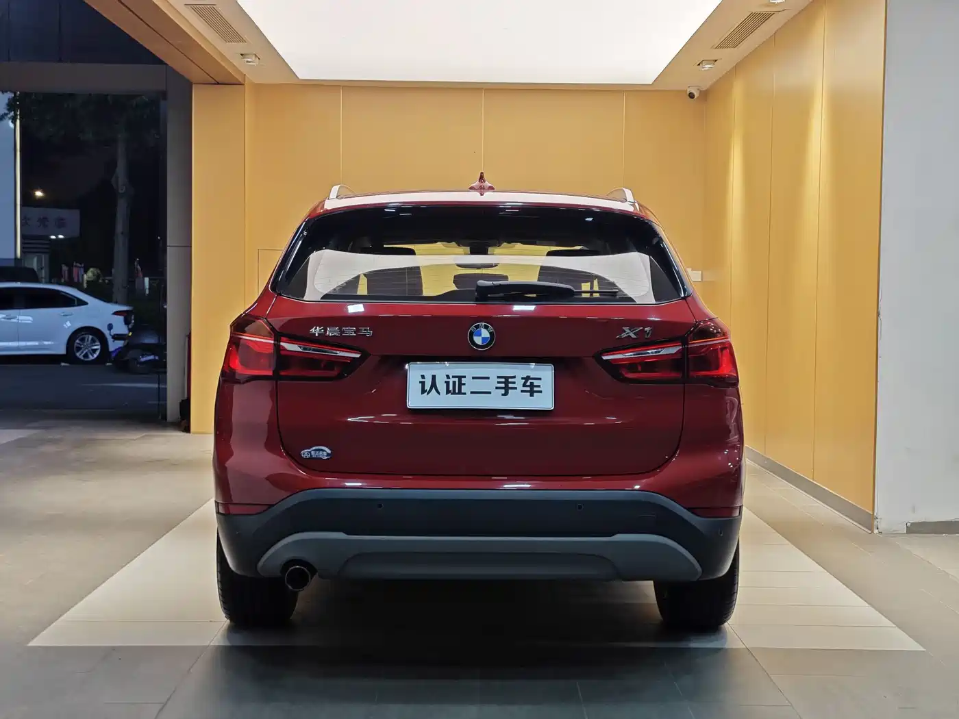 BMW X1 2018 sDrive18Li Fashion Model фото 29