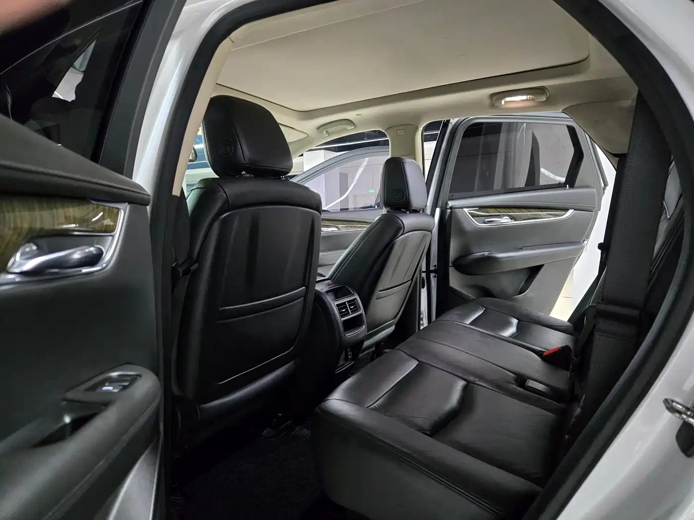 Cadillac XT5 2018 28T 4WD Luxury фото 7