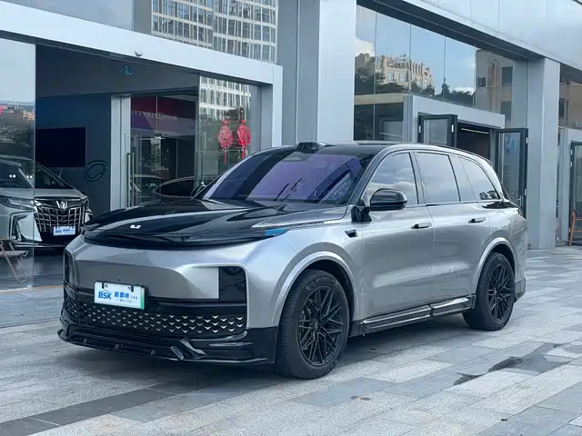 Li Auto Li L8 2023 Pro