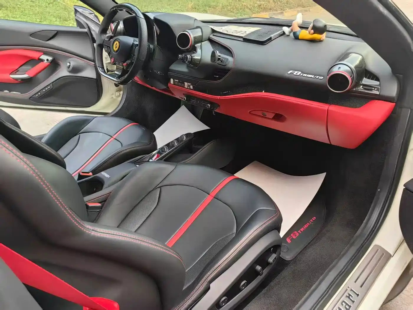 Ferrari F8 2021 2019 Tributo 3.9T V8