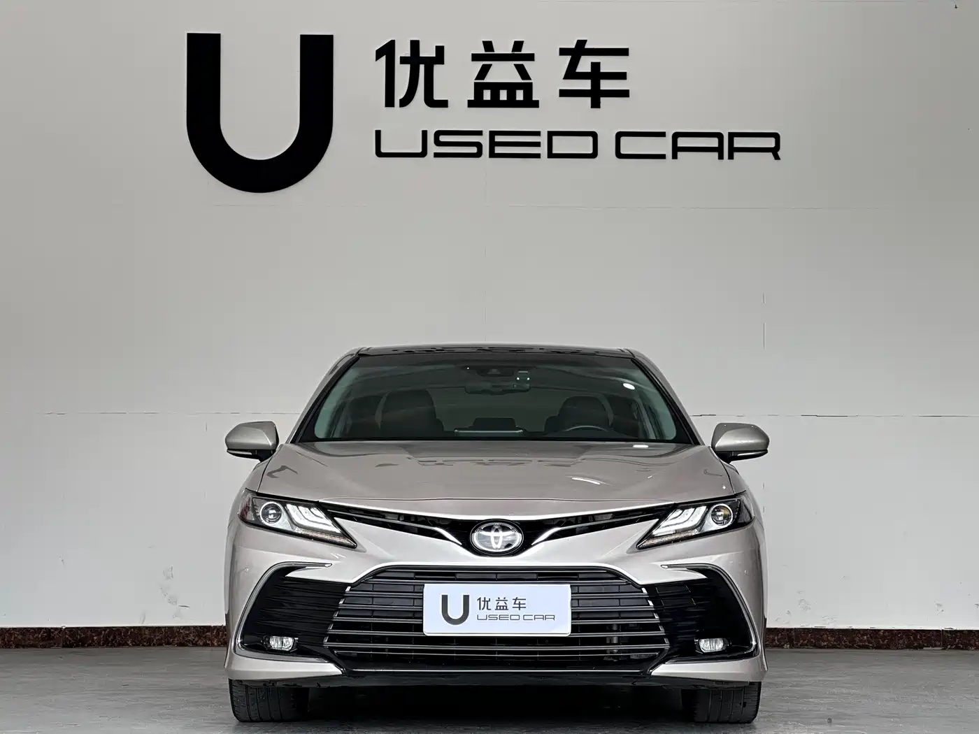 Toyota Camry 2021 2.5G Luxury Edition фото 3