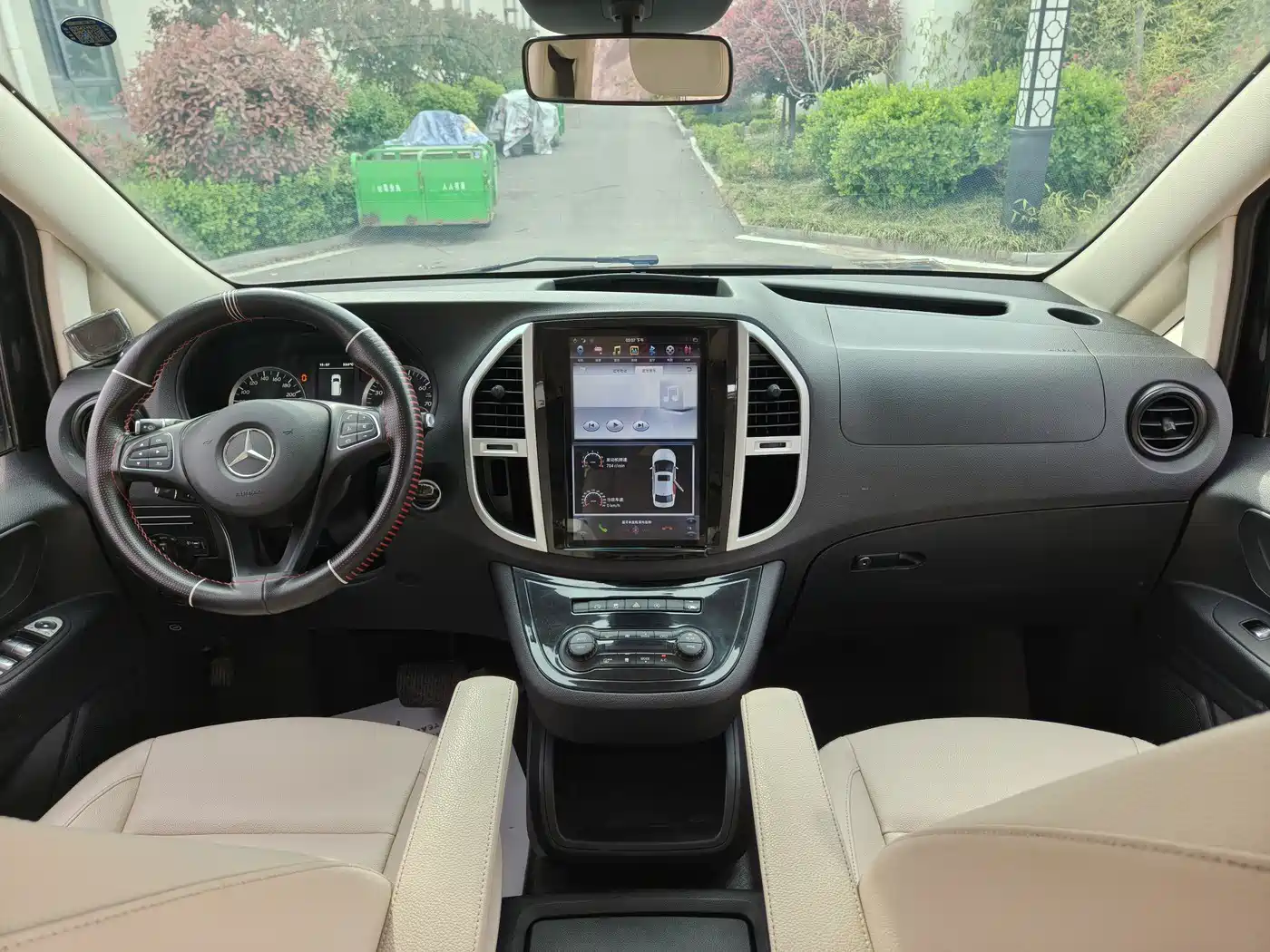 Mercedes-Benz Vito 2016 2.0T Elite Edition фото 8
