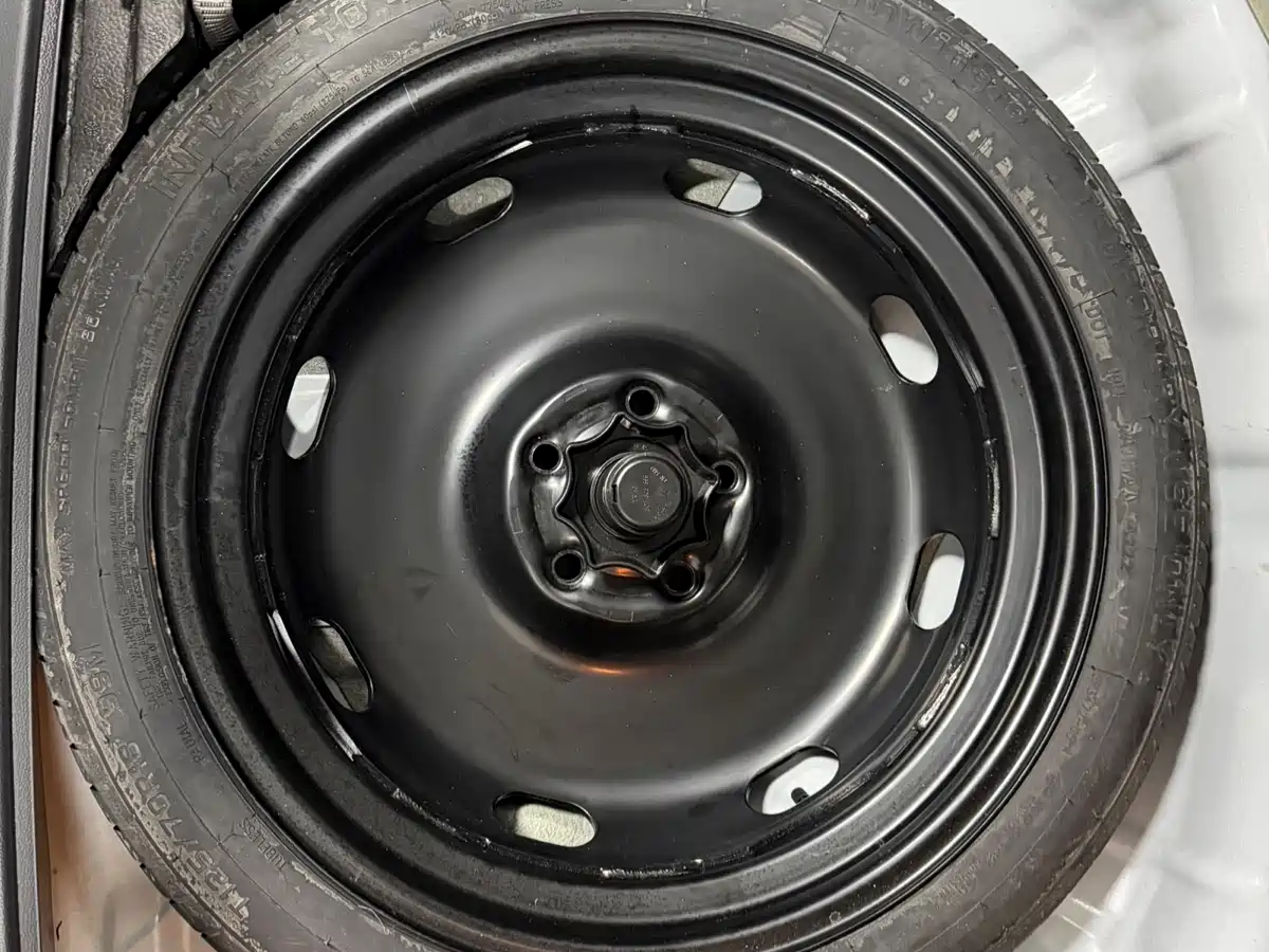 VOLKSWAGEN T ROC EXPLORING SONGS