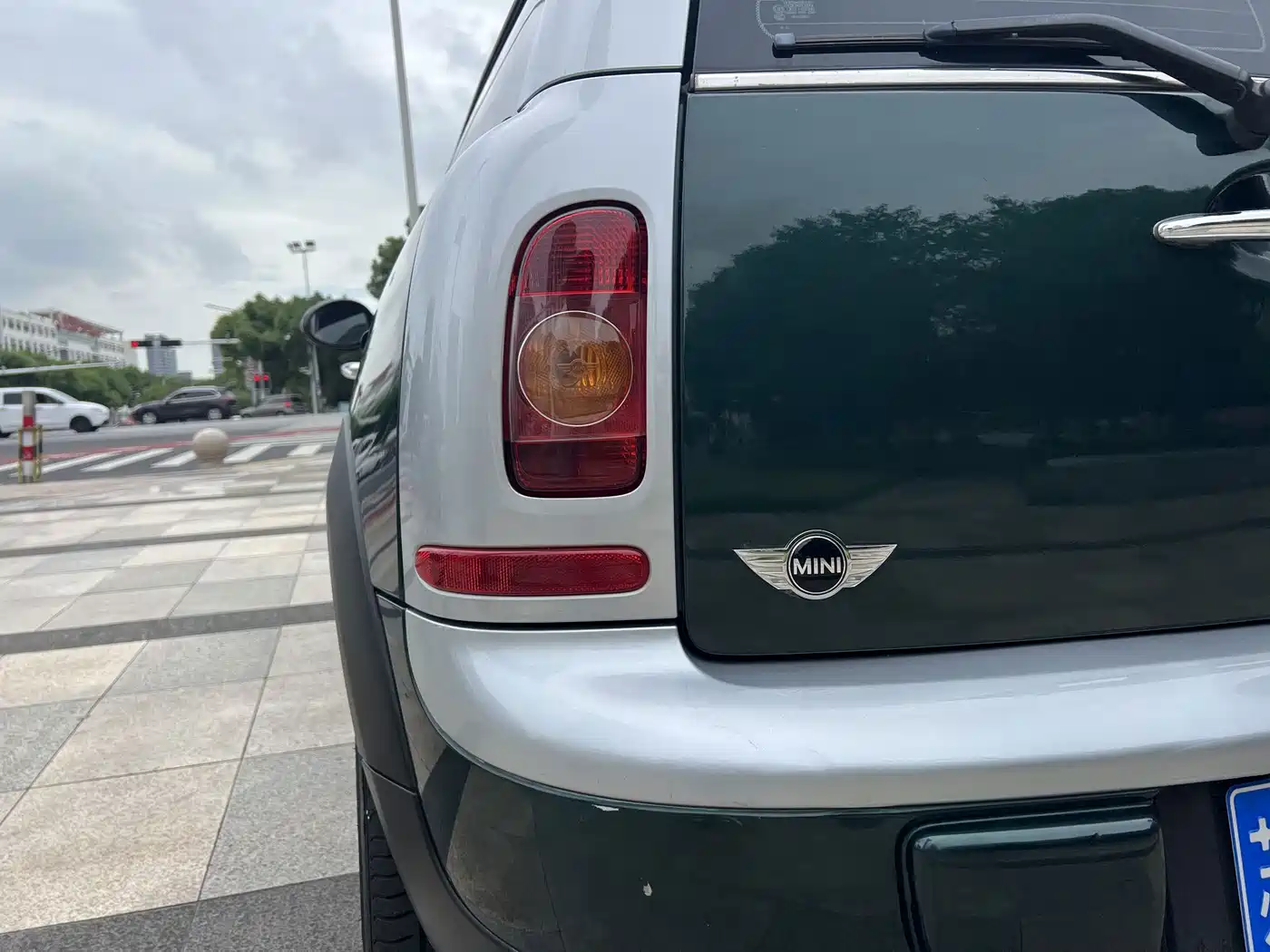 MINI CLUBMAN 2010 2010 1.6L COOPER Cheer