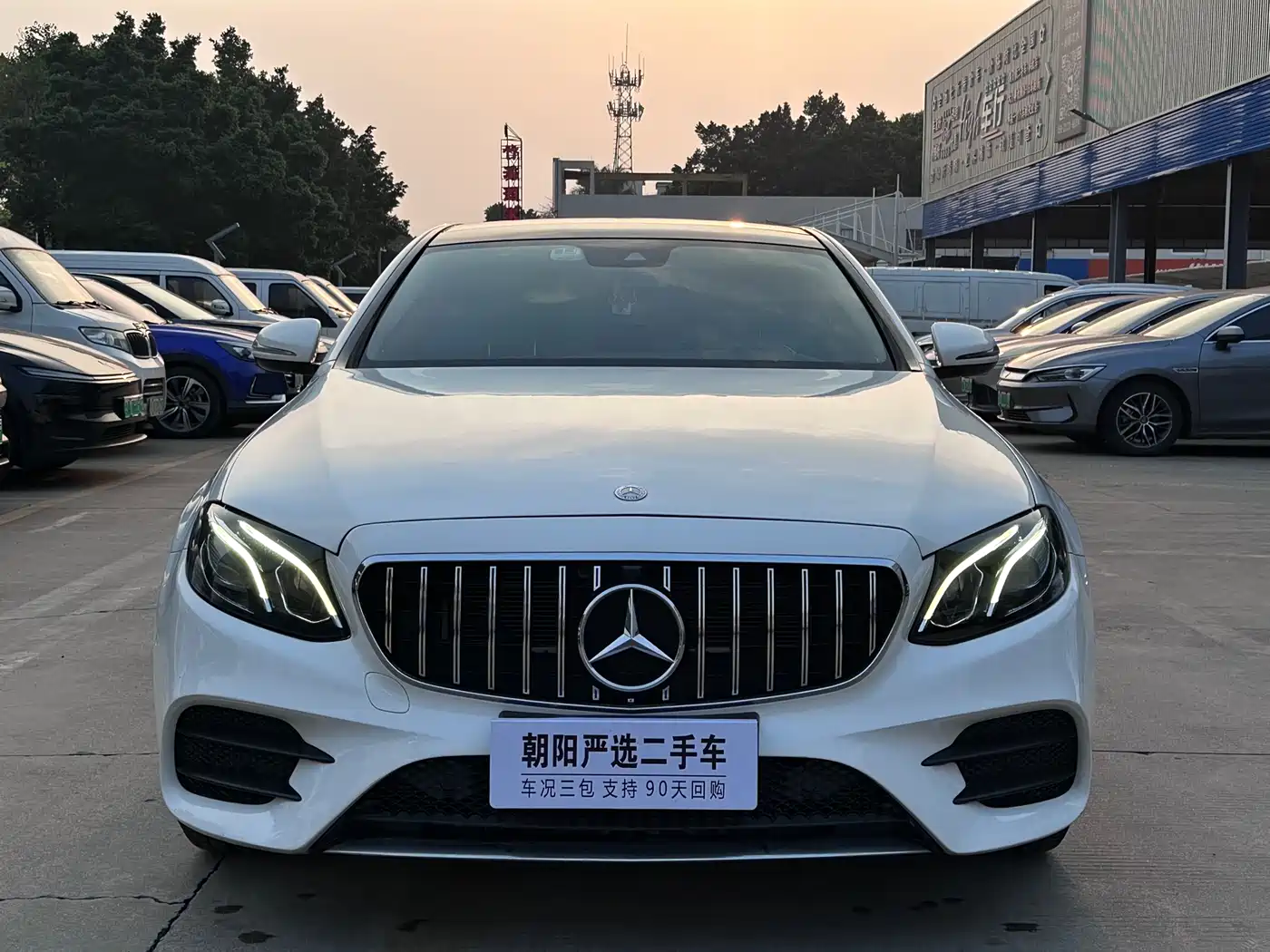 Mercedes-Benz E-Class 2016 E 300 L Sport Fashion Type фото 2