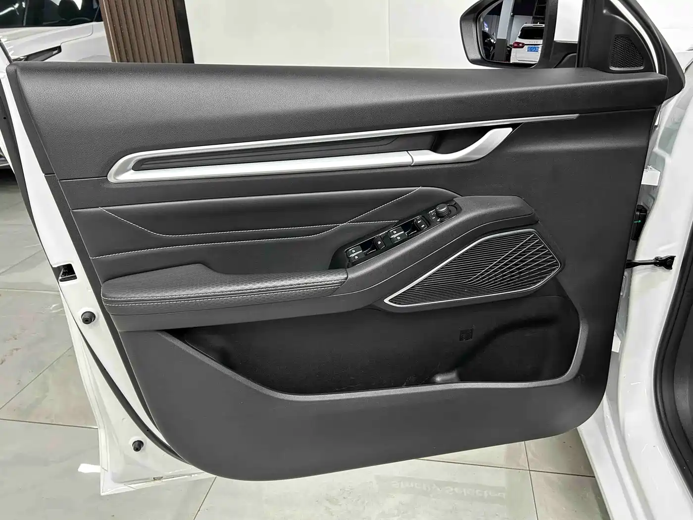 GEELY AUTOMOBILE EMGRAND