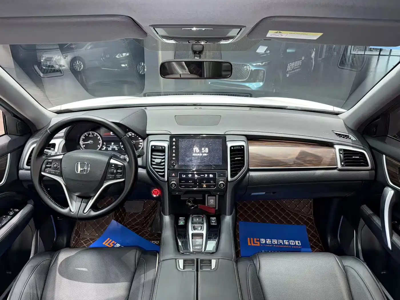Honda UR-V 2018 2017 370TURBO 2WD Premium Edition China V