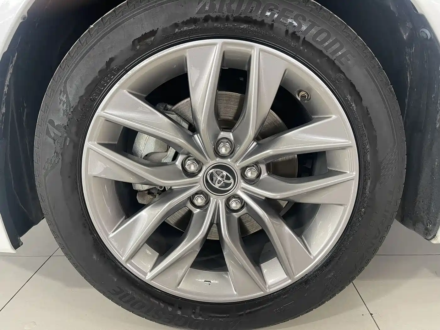 Toyota Avalon 2021 2.5L Luxury Edition фото 17
