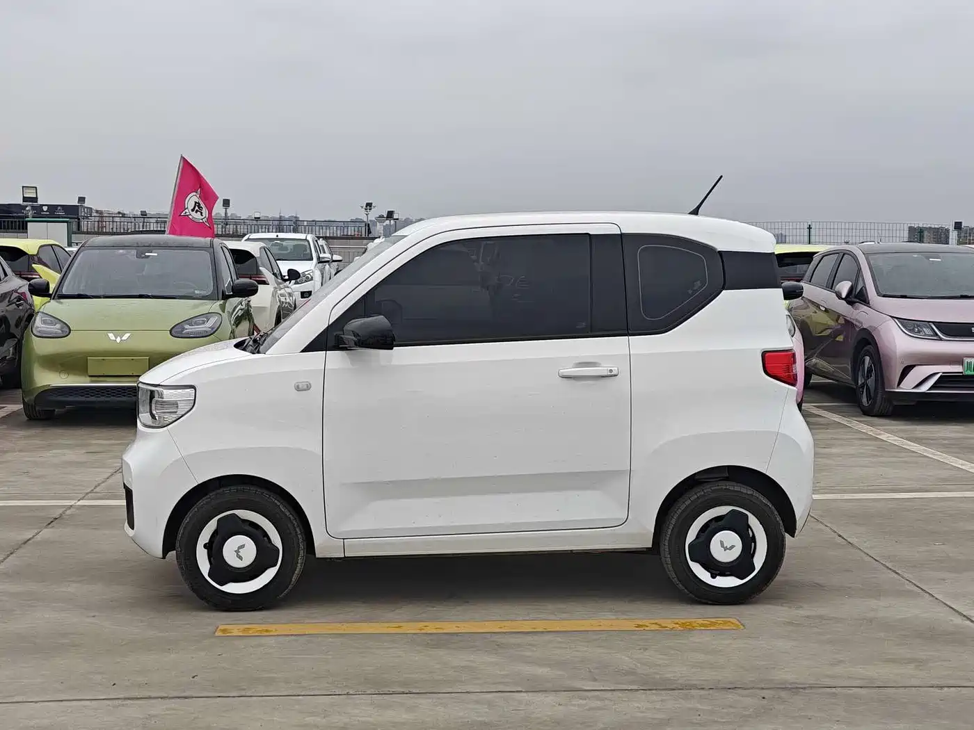 Фото 5 - Wuling Motors Hongguang MINIEV