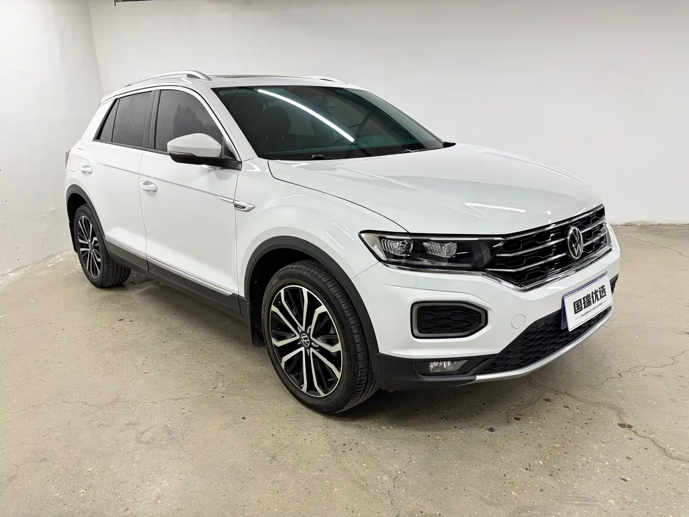 VOLKSWAGEN T ROC EXPLORING SONGS