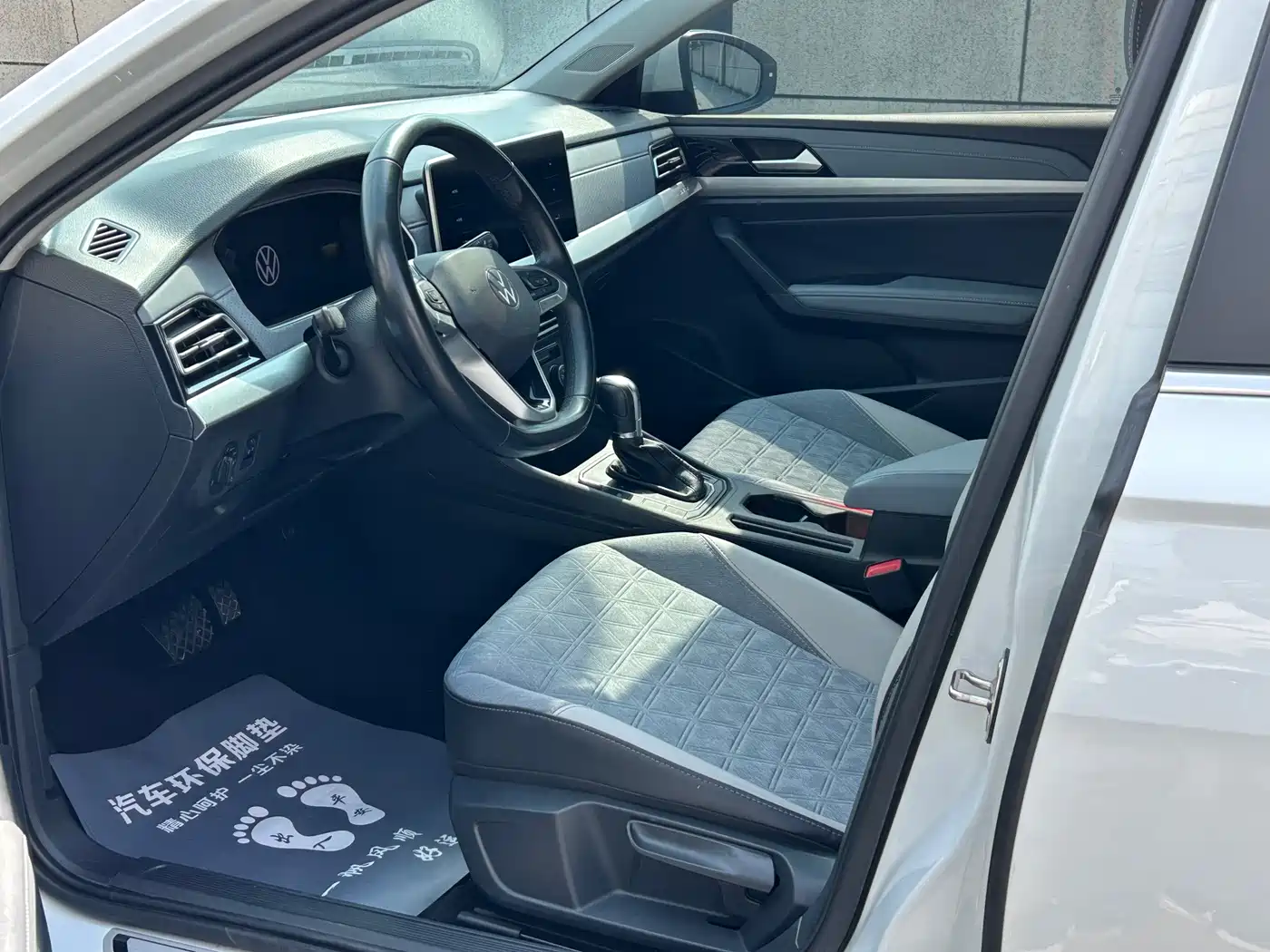 Volkswagen Lavida 2023 280TSI DSG Comfort Edition фото 4