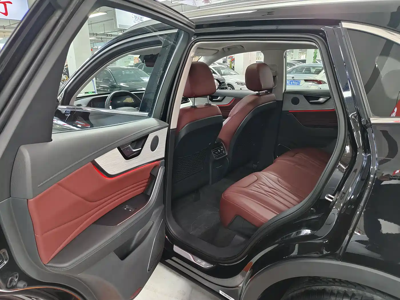 Hongqi HS5 2025 2.0T 4WD Qixiang Pro фото 7