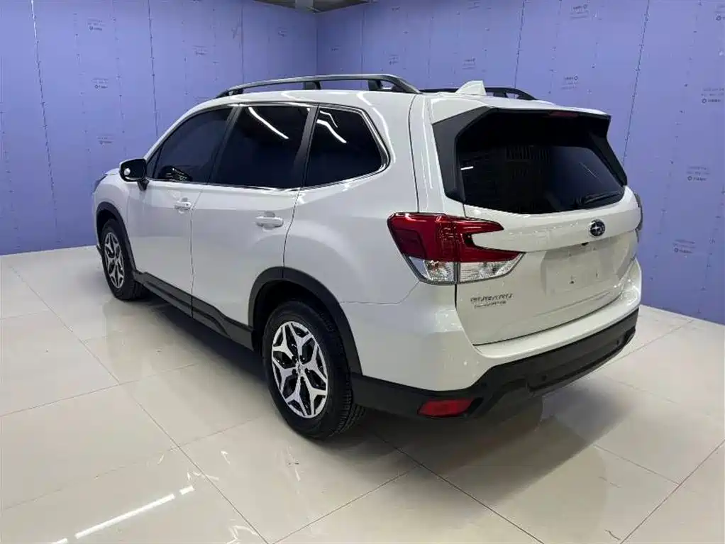 Subaru Forester 2022 2.0i AWD Luxury Edition with EyeSight фото 6